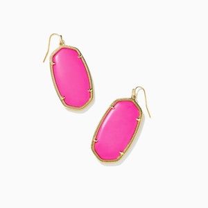 SALE-Kendra Scott Danielle Gold Statement Earrings in Neon Pink Magnesite